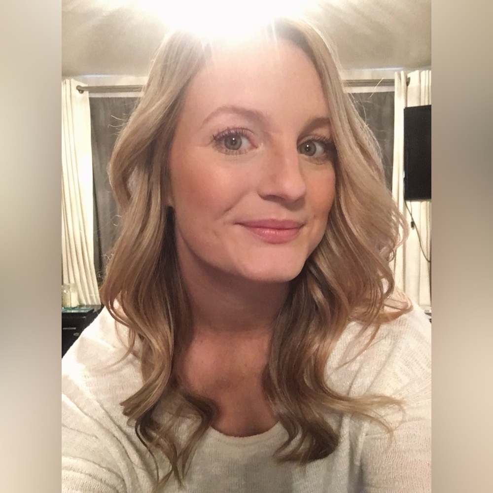 Meet your Posher, Tiffany